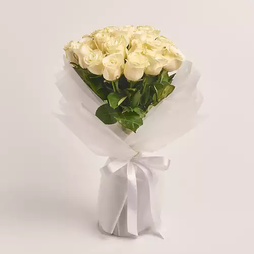 Product image Bouquet of 25 Roses Mondial, packaging: Transparent, vendor code: 3264