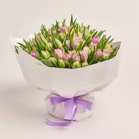 Букет 101 Світло-Фіолетовий піоновидний тюльпан