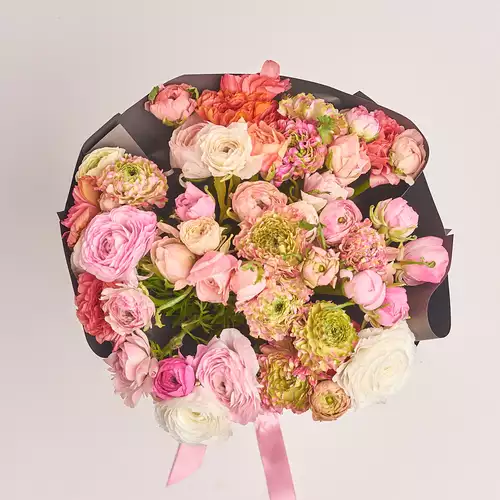 Product image Bouquet 51 Ranunculuses mix, packaging: 
Graphite, vendor code: 3301