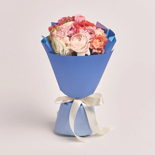 Product image Bouquet 15 Ranunculuses mix, packaging: Gradiens blue, vendor code: 3315