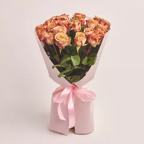 Зображення товару Букет 25 троянд Капучіно, пакування: Композит світло-рожевий, артикул: 3322
