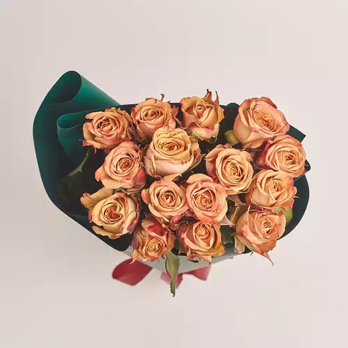 Product image Bouquet of 15 Roses Сappuccino, packaging: Green, vendor code: 3323