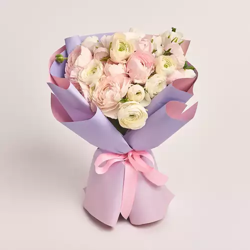 Product image Bouquet 25 Pale Pink Ranunculuses mix, packaging: Gradiens violet, vendor code: 3327