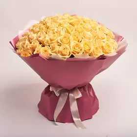 Букет 101 Персикова роза