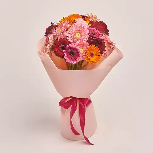 Product image Bouquet of 25 Gerberas mini mix, packaging: Kafin rose, vendor code: 3381