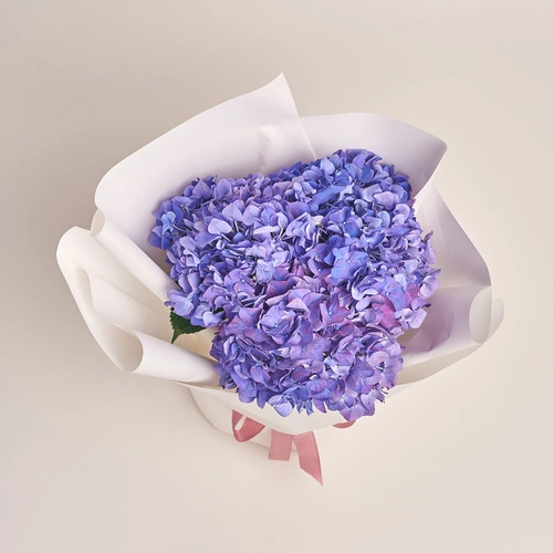 Product image Bouquet of 3 Purple Hydrangeas, packaging: White, vendor code: 3419