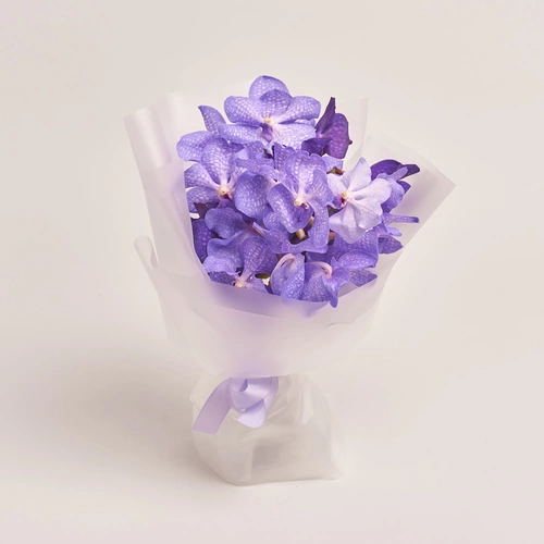 Product image Bouquet of 3 Vanda Orchids, packaging: Transparent, vendor code: 3451