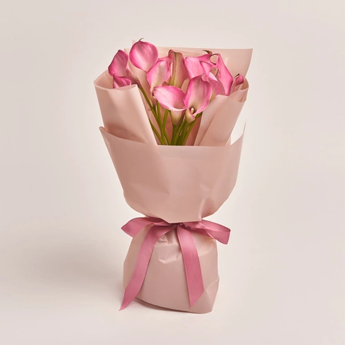 Product image Bouquet of 15 Pink Callas, packaging: Powder, vendor code: 3464