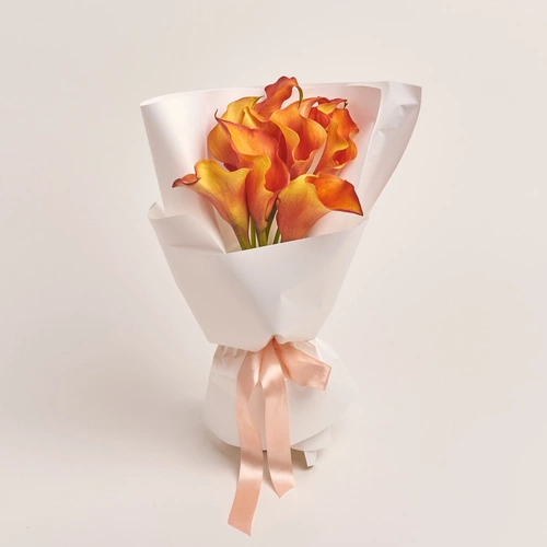 Product image Bouquet of 9 Orange Callas, packaging: White, vendor code: 3469