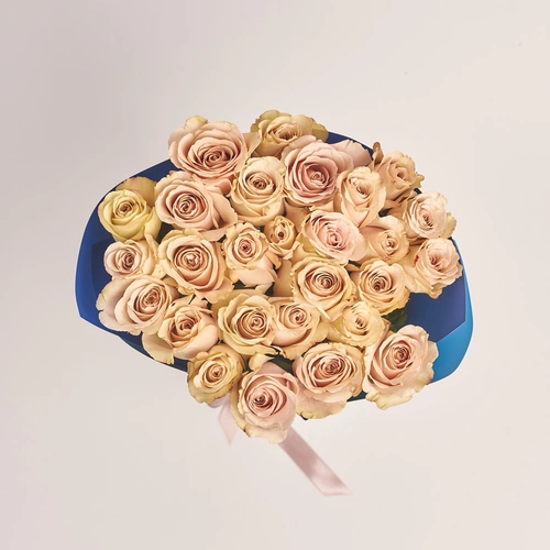 Product image Bouquet of 25 Quicksand Roses, packaging: Gradiens blue, vendor code: 3481