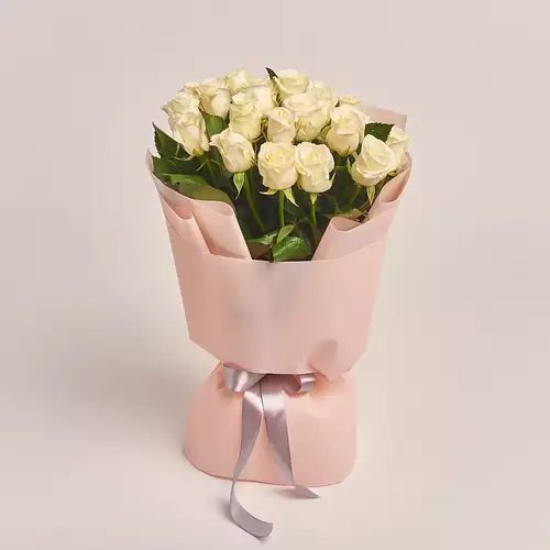 Product image Bouquet of 19 Beluga Roses, packaging: Kafin rose, vendor code: 3493