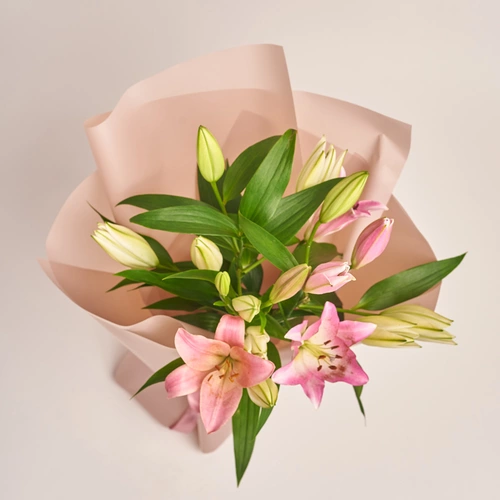 Product image Bouquet of 25 Lilies mix, packaging: Powder, vendor code: 3519