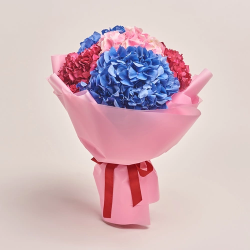 Product image Bouquet of 5 Bright Hydrangeas mix, packaging: Pink, vendor code: 3530