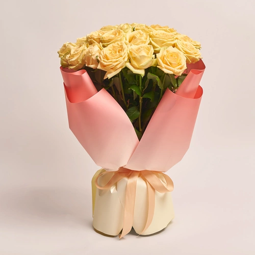 Product image Bouquet of 25 Peach Roses, packaging: Gradiens pink, vendor code: 3539