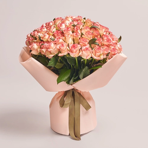 Product image Bouquet of 101 Jumilia Roses, packaging: Kafin rose, vendor code: 3545