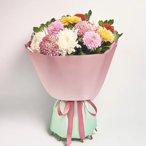 Product image Bouquet of 15 Single Chrysanthemums Mix, packaging: Gradiens tiffany, SKU: 3553