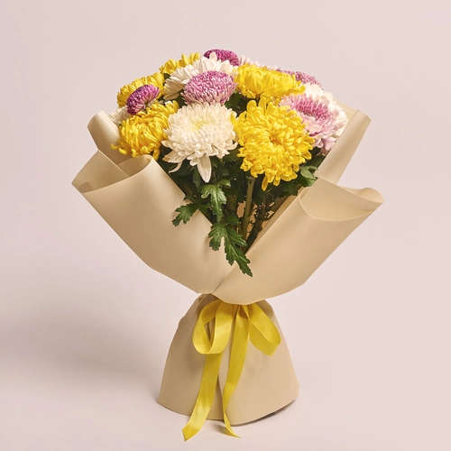 Product image Bouquet of 15 Single Chrysanthemums Mix, packaging: Kafin cream, vendor code: 3553