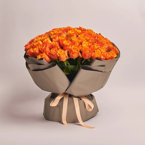 Product image Bouquet of 101 Orange Roses, packaging: 
Graphite, vendor code: 3567