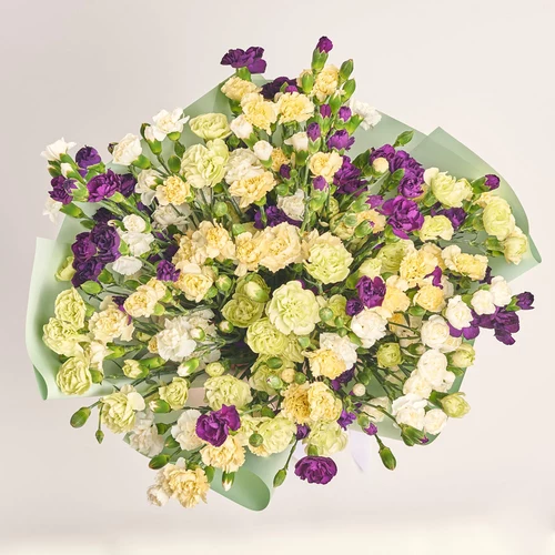 Product image Bouquet 51 Carnations Spray Mix, packaging: Gradiens tiffany, vendor code: 3590