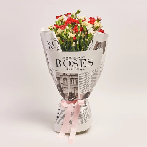 Product image Bouquet 25 Carnations Spray Mix, packaging: Newspaper, vendor code: 3616