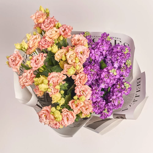 Product image Bouquet Duo with Eustomas and Mattiolas, packaging: Newspaper, vendor code: 3631