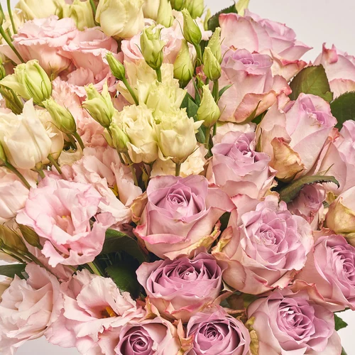 Product image Bouquet Duo with Eustomas and Memory Roses, packaging: Kafin cream, vendor code: 3632