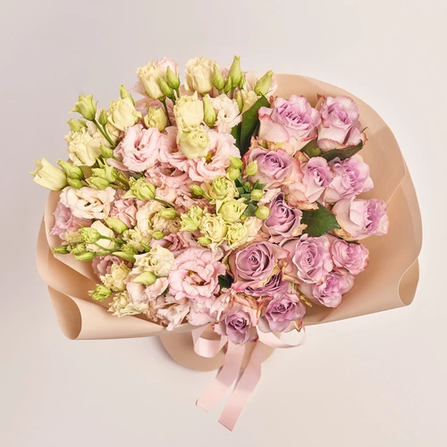 Product image Bouquet Duo with Eustomas and Memory Roses, packaging: Kafin cream, vendor code: 3632