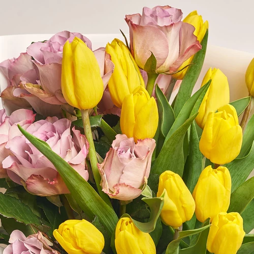 Product image Вouquet Duo with Roses and Tulips, packaging: White, vendor code: 3642