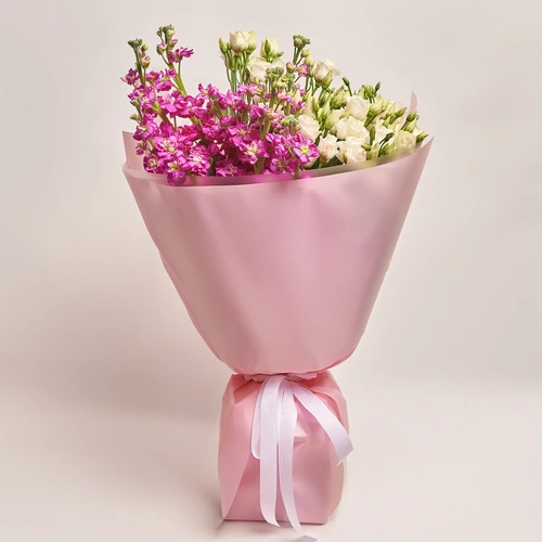 Product image Bouquet Duo of white Eustoma and Matiola, packaging: Pink, vendor code: 3648