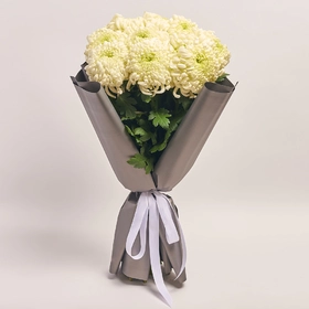 Bouquet of 11 white Single Chrysanthemums