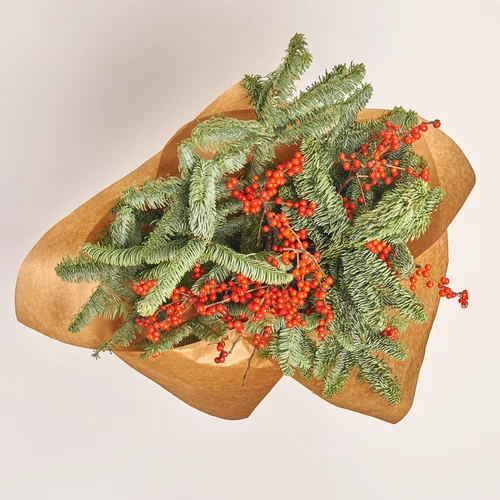 Product image Bouquet Duo Ilex and Nobilis, packaging: Сraft, vendor code: 3662