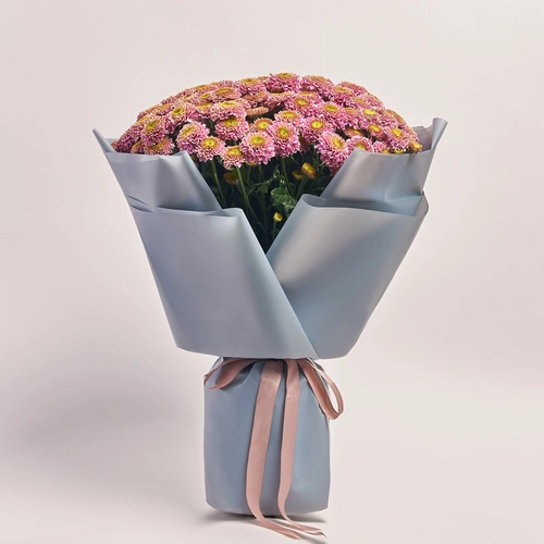 Product image Bouquet of 25 Pink Chrysanthemums Souvenir, packaging: Gray, vendor code: 3674