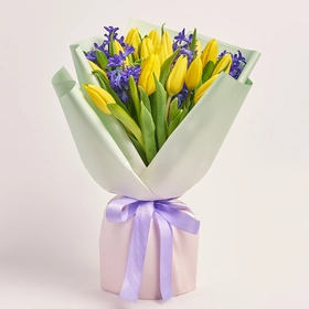 Duo bouquet with Tulips and Hyacinths