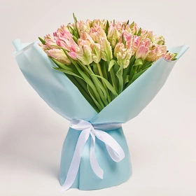 Bouquet 101 Tulips light pink Parrot