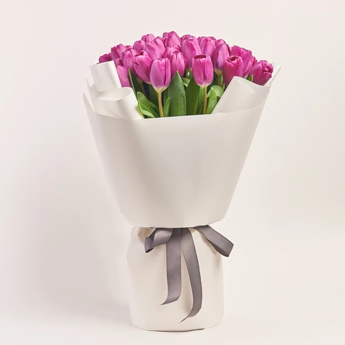 Product image Bouquet of 51 purple Tulips Classic, packaging: White, vendor code: 3724