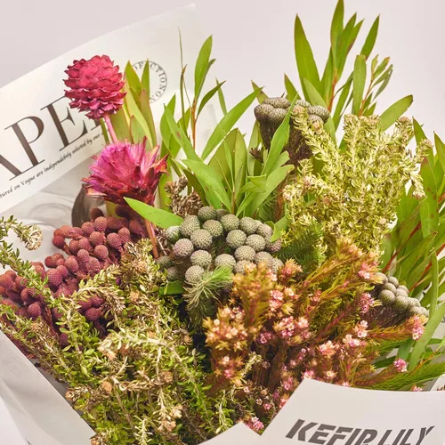 Product image Bouquet of African herbs, packaging: Newspaper, vendor code: 3770