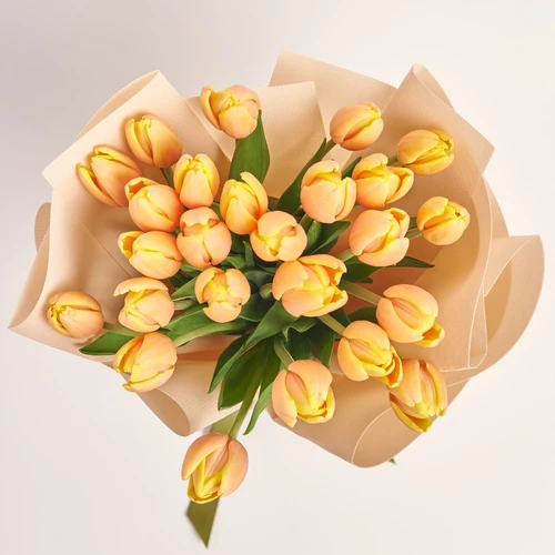 Product image Bouquet of 25 Peach Tulips, packaging: Kafin cream, vendor code: 3808