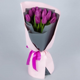 Букет 15 Фиолетовых Тюльпанов