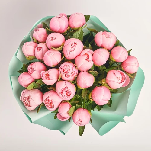 Product image Bouquet of 25 Peonies Etched Salmon, packaging: Gradiens tiffany, vendor code: 3820