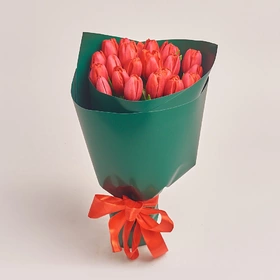 Букет 25 Красных тюльпанов