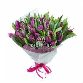 Букет 35 Фиолетовых тюльпанов