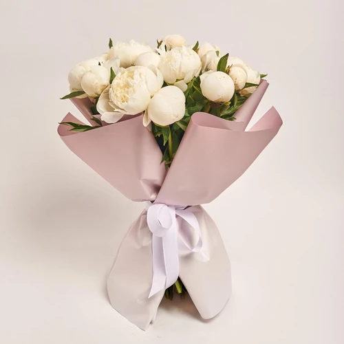 Product image Bouquet of 25 Peonies Duchesse De Nemours, packaging: Gradiens tiffany, vendor code: 3848