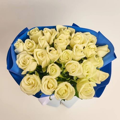 Product image Bouquet of 25 Roses Noel, packaging: Gradiens blue, vendor code: 3862