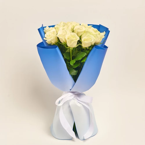 Product image Bouquet of 25 Roses Noel, packaging: Gradiens blue, vendor code: 3862