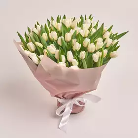 Букет 75 Белых тюльпанов