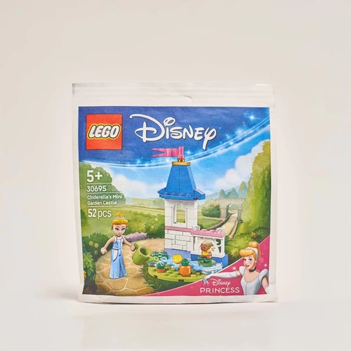 Изображение товара Конструктор LEGO recruitment Disney Princess Маленький замок Золушки в саду, артикул: 3949