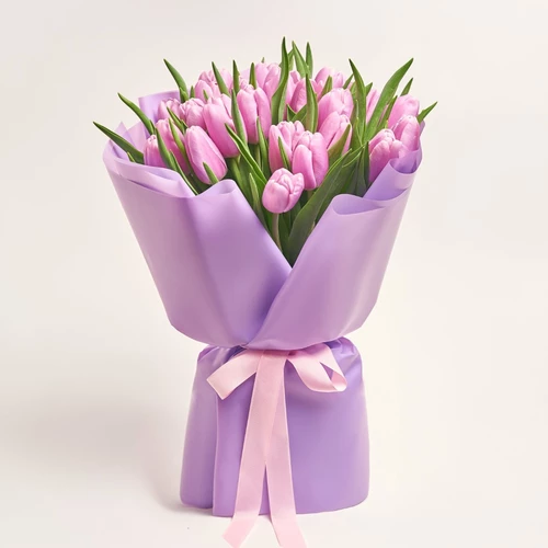 Product image Bouquet of 25 Light Purple Tulips, packaging: Purple, vendor code: 4003