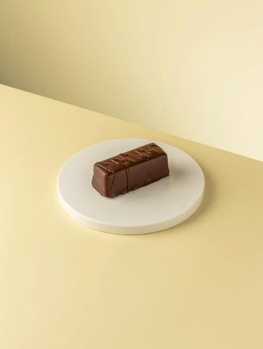 Product image Glazed bar with coconut milk filling, vendor code: 4020