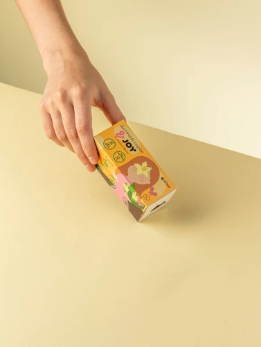 Зображення товару Дитячий сирок &JOY зі смаком ванілі, артикул: 4021