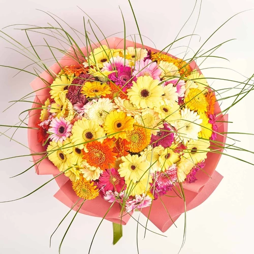 Product image Bouquet of 101 Gerberas Mini Mix, packaging: Kafin rust, vendor code: 4086